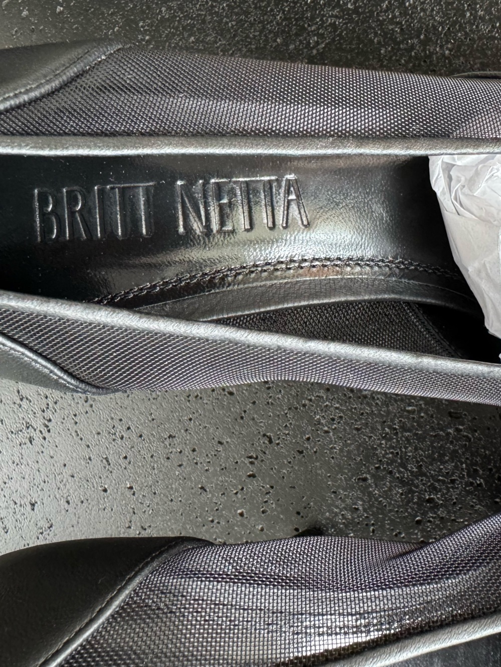 NWOT BRITT NETTA Greta Mesh Pane Pumps Heels in Black Made in Italy Size 37 - Picture 3 of 5